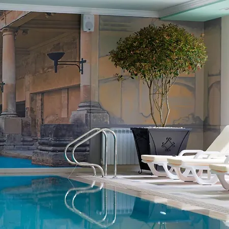 The Gallery - La Mer 5 *